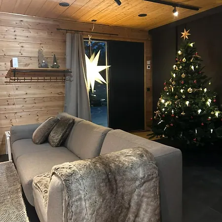 Log Cabin Of Peace Oulu Exterior photo